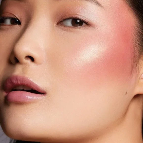 MAC SAUCY MISS blush Powder NIB - Picture 5 of 8